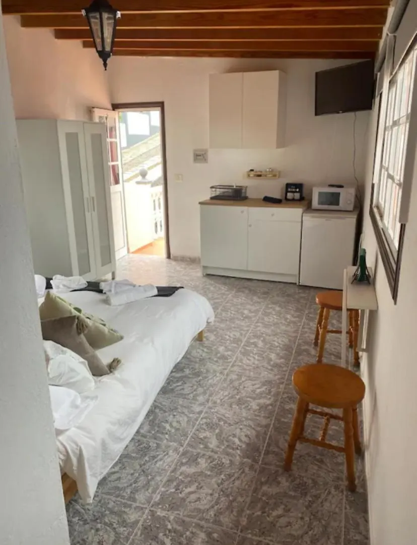 Habitacion En Terraza De Apartamentos Playa Hermigua Spain